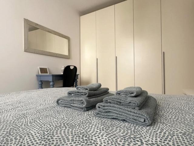 Apartamento A Casa Di Pizz - Bilocale Con Parcheggio Privato Savona Exterior foto